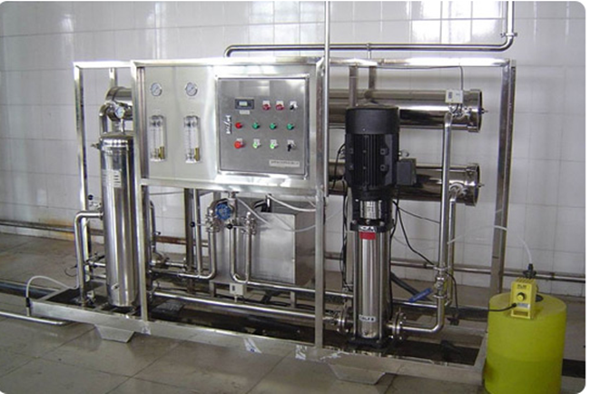 2T/H一级反渗透+EDI化妆品纯水设备